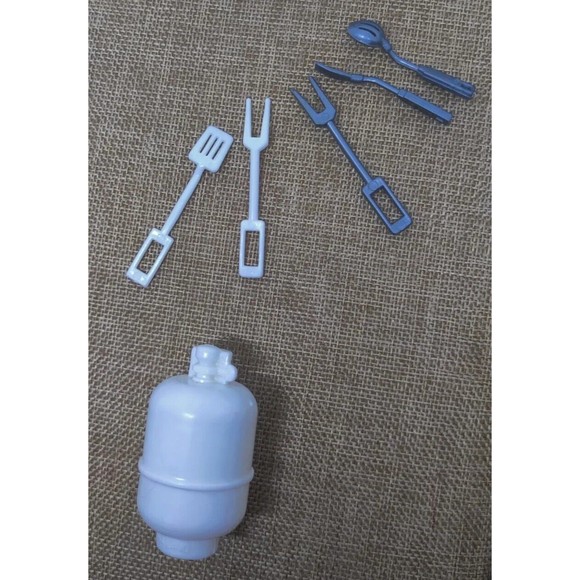 Vintage Barbie Beach Blast 1988 Replacement Grill Accessories White Silver Tank - Picture 7 of 7